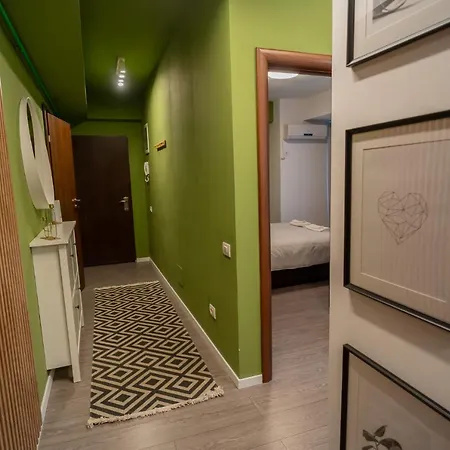 Charming Monro Old Town Flat *