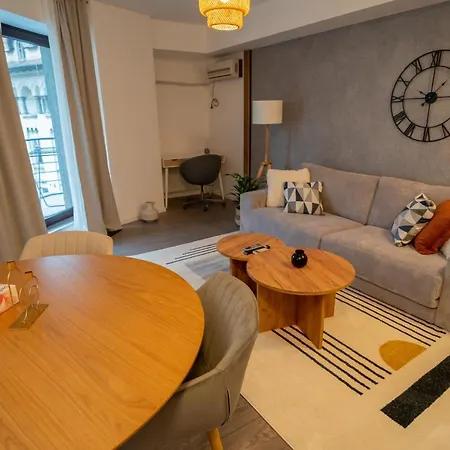 Апартаменты Charming Monro Old Town Flat Бухарест