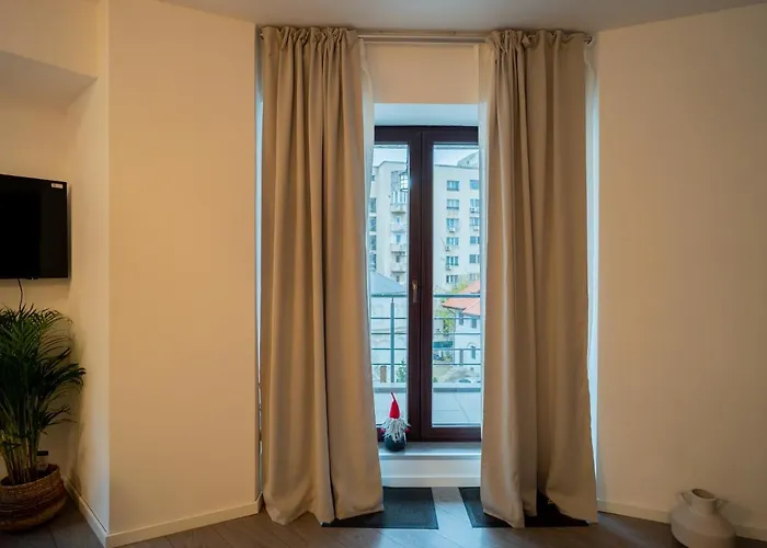 Charming Monro Old Town Flat Бухарест