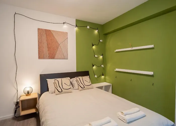 Charming Monro Old Town Flat *