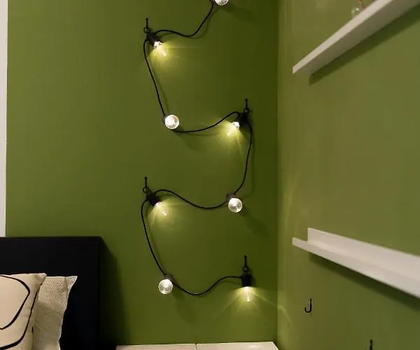 Charming Monro Old Town Flat * Бухарест