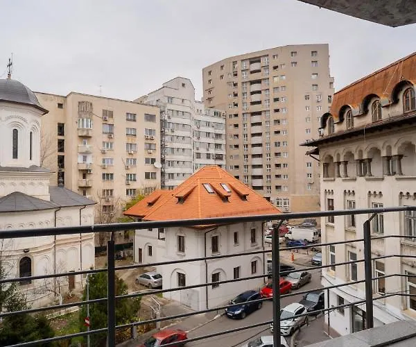 Charming Monro Old Town Flat Апартаменты *