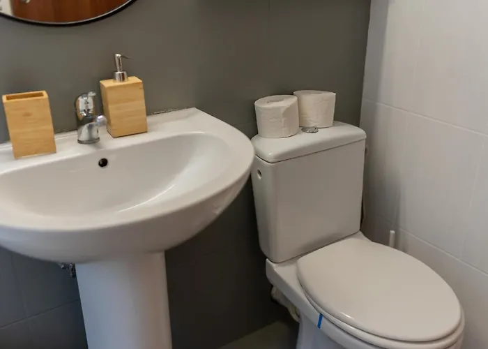 شقة Charming Monro Old Town Flat