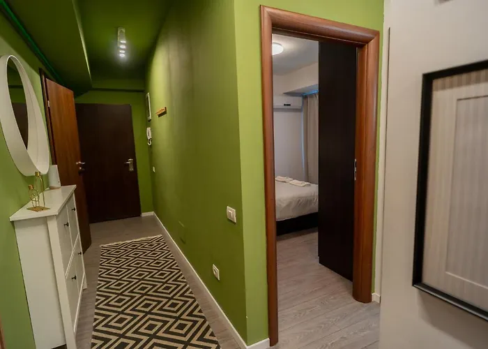 Charming Monro Old Town Flat Апартаменты